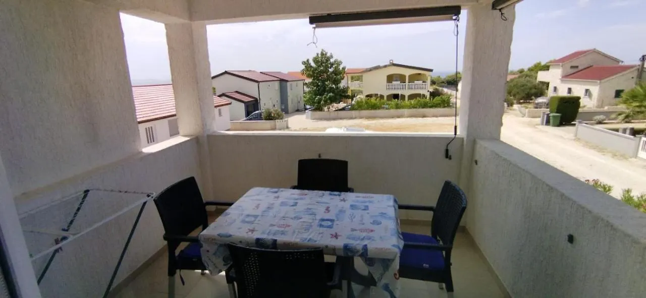 Apartments Natasa Vir