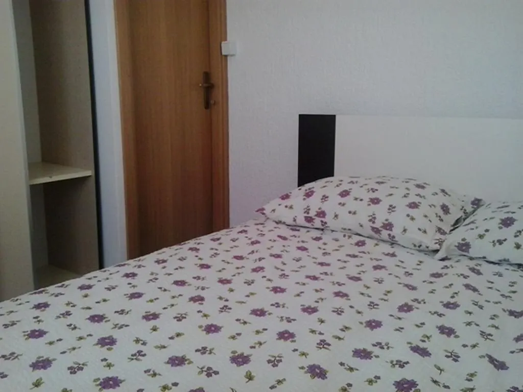 Apartments Natasa Vir 0*,  Croatia