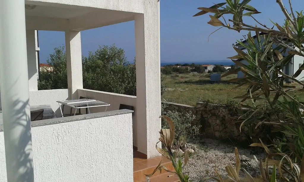 Apartments Natasa Vir 0*,  Croatia